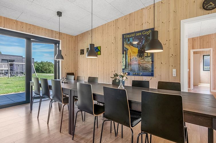 Vakantiehuis "Abbo" - 750m from the sea