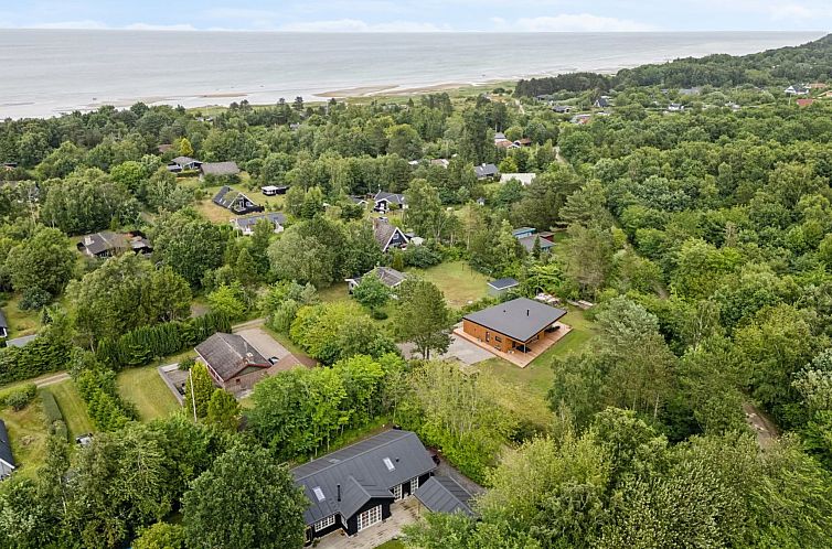 Vakantiehuis "Karlene" - 300m from the sea