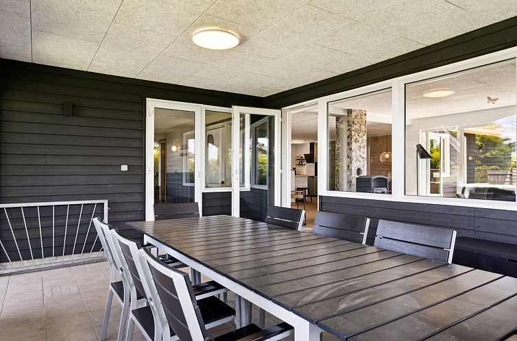 Vakantiehuis "Eunice" - 850m from the sea