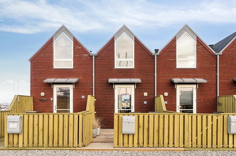 Vakantiehuis "Pejo" - 10m from the sea