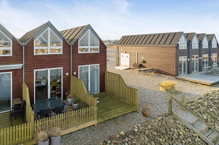Vakantiehuis "Pejo" - 10m from the sea