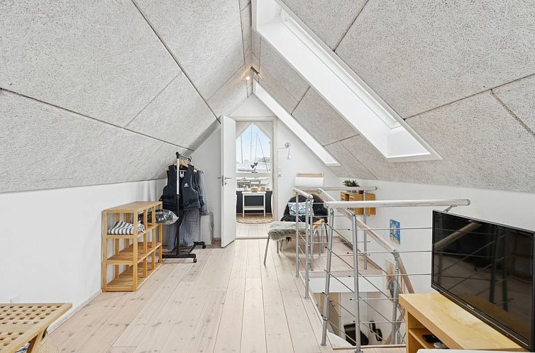 Vakantiehuis "Pejo" - 10m from the sea