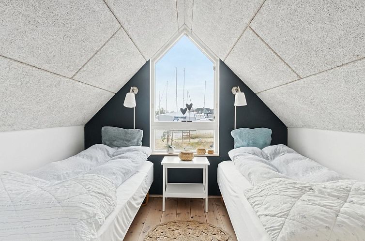 Vakantiehuis "Pejo" - 10m from the sea