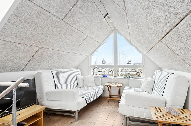 Vakantiehuis "Pejo" - 10m from the sea