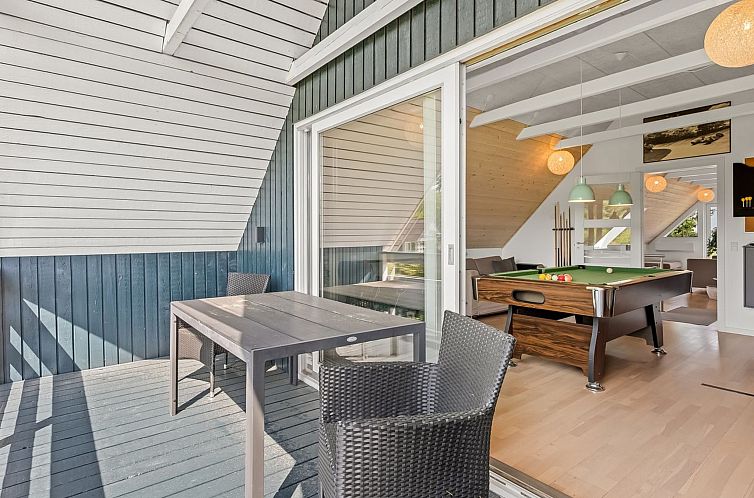 Vakantiehuis "Hekla" - 150m from the sea
