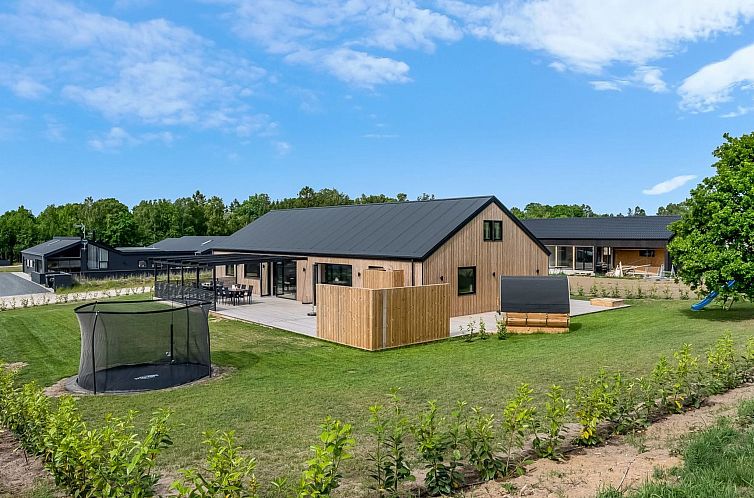 Vakantiehuis "Gustaf" - 800m from the sea