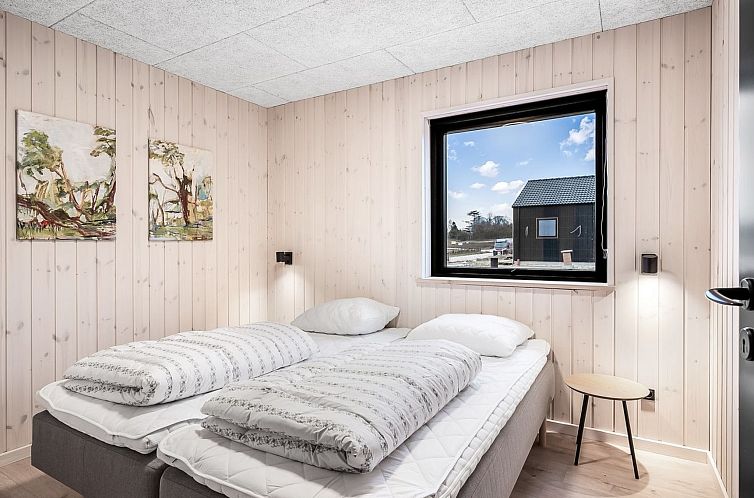 Vakantiehuis "Gustaf" - 800m from the sea