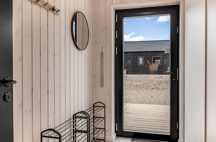 Vakantiehuis "Gustaf" - 800m from the sea