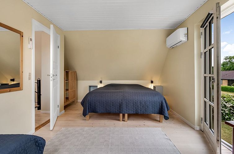 Vakantiehuis "Chiuvana" - 250m from the sea