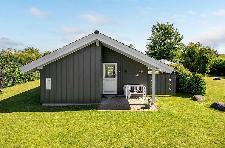 Vakantiehuis "Kristanna" - 1.2km from the sea