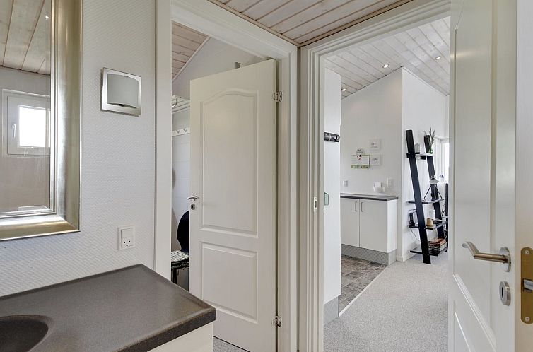 Vakantiehuis "Emmik" - 150m from the sea