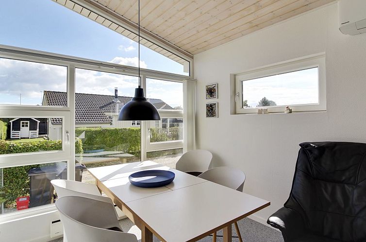 Vakantiehuis "Emmik" - 150m from the sea