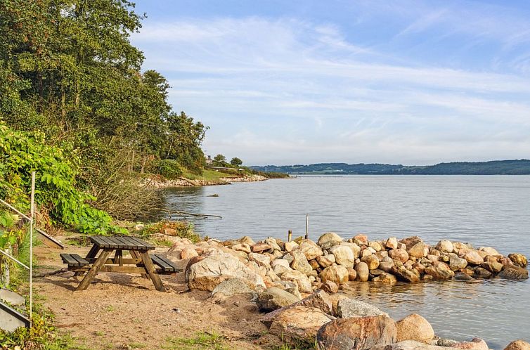 Vakantiehuis "Fifi" - 10m to the fjord