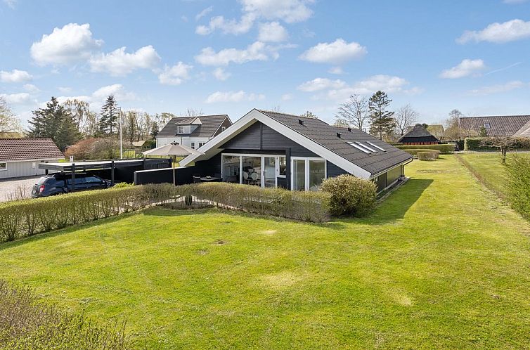 Vakantiehuis "Joannes" - 200m from the sea