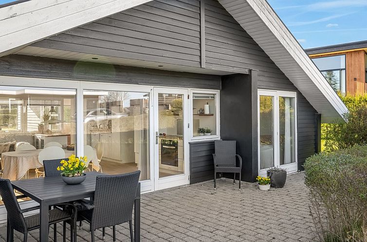 Vakantiehuis "Joannes" - 200m from the sea
