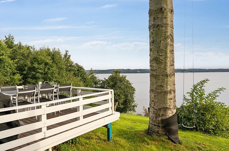 Vakantiehuis "Fifi" - 10m to the fjord