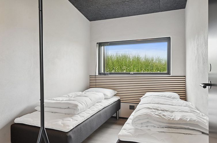 Vakantiehuis "Anelle" - 500m from the sea