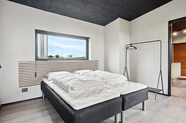 Vakantiehuis "Anelle" - 500m from the sea