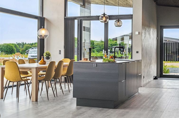 Vakantiehuis "Anelle" - 500m from the sea