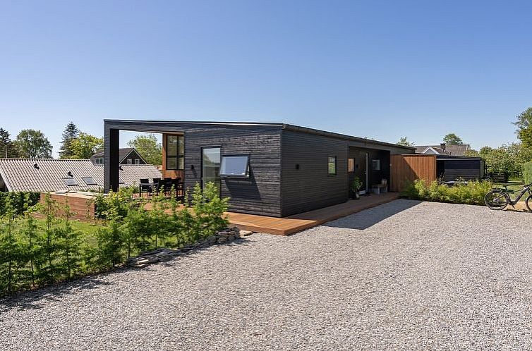 Vakantiehuis "Karitte" - 300m from the sea