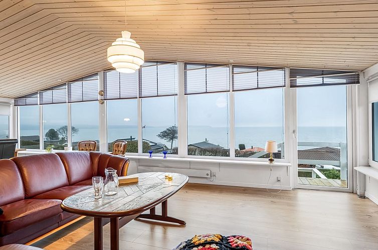 Vakantiehuis "Fani" - 150m from the sea