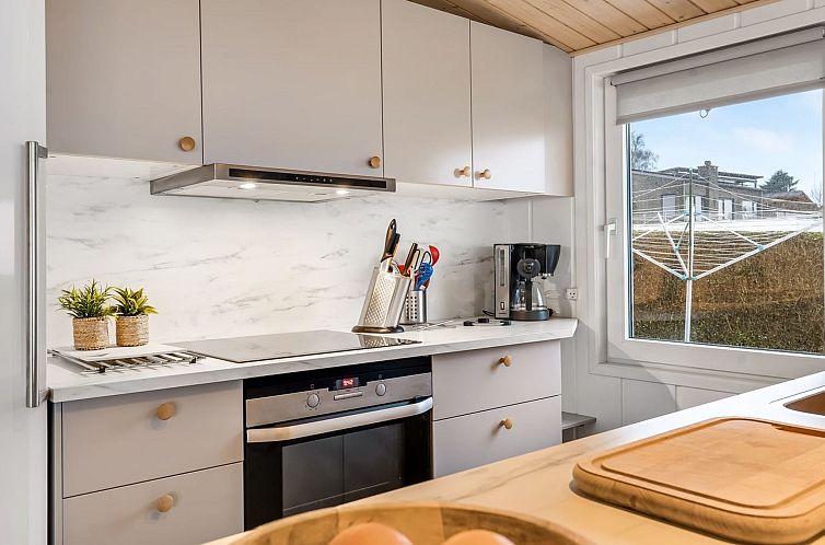 Vakantiehuis "Fani" - 150m from the sea