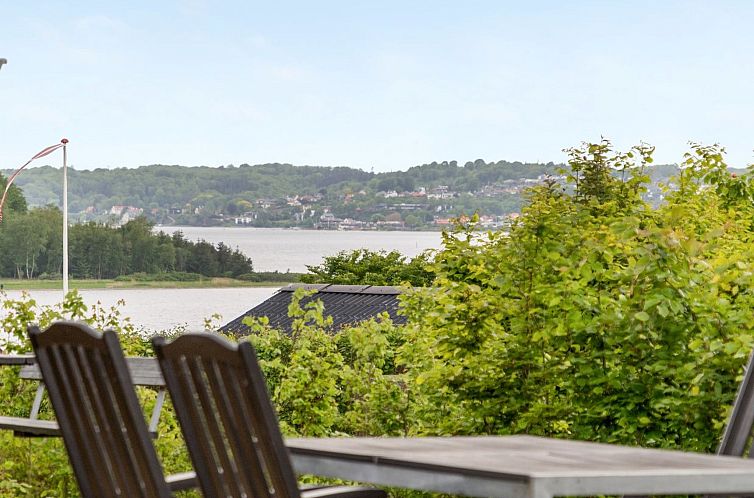 Vakantiehuis "Stiane" - 100m to the fjord