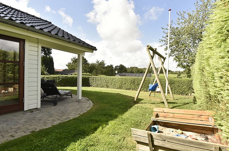 Vakantiehuis "Ilsebet" - 150m from the sea