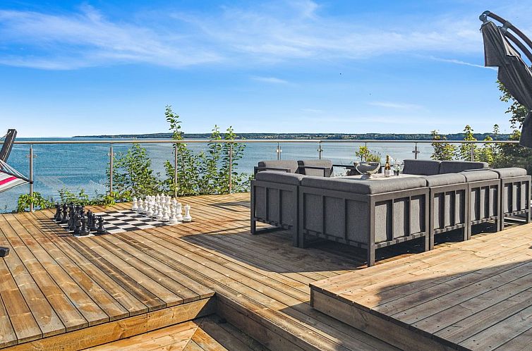 Vakantiehuis "Alimpij" - 5m from the sea