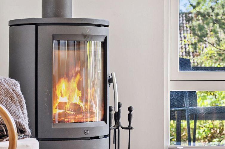 Vakantiehuis "Anne" - 150m from the sea