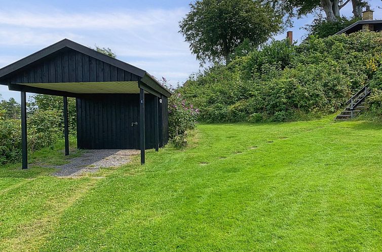 Vakantiehuis "Stjerne" - 300m from the sea