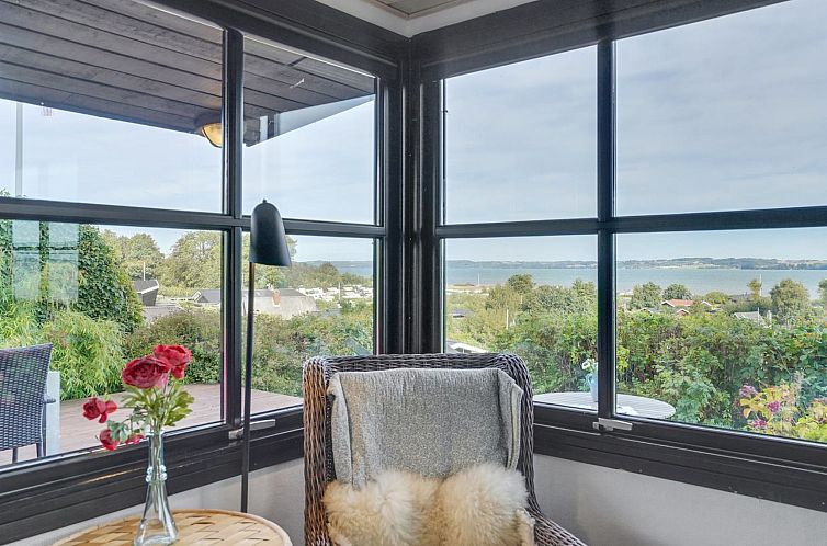 Vakantiehuis "Stjerne" - 300m from the sea