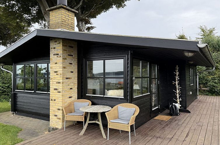 Vakantiehuis "Stjerne" - 300m from the sea