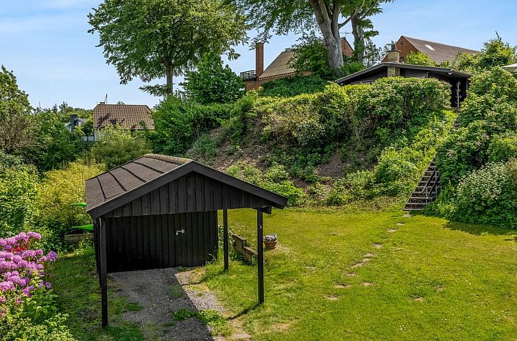 Vakantiehuis "Stjerne" - 300m from the sea