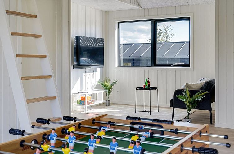 Vakantiehuis "Alpo" - 450m from the sea