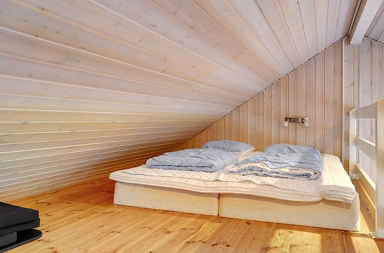 Vakantiehuis "Alpo" - 450m from the sea