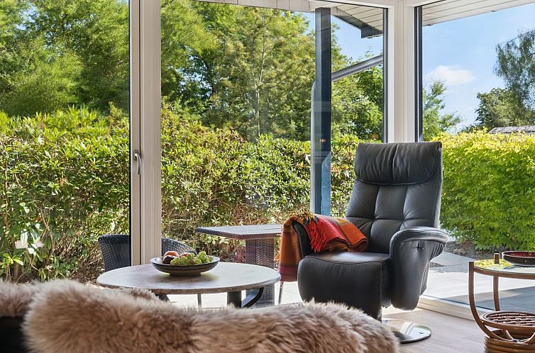 Vakantiehuis "Enrica" - 250m from the sea