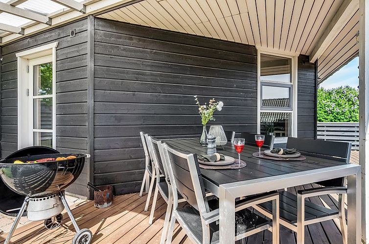 Vakantiehuis "Terttu" - 250m from the sea