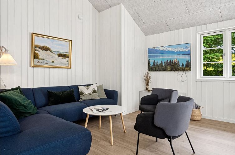 Vakantiehuis "Jalina" - 200m from the sea