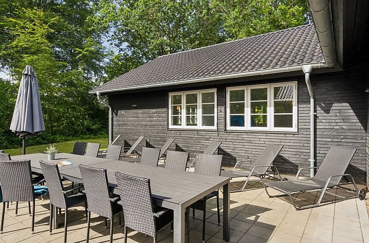 Vakantiehuis "Jalina" - 200m from the sea