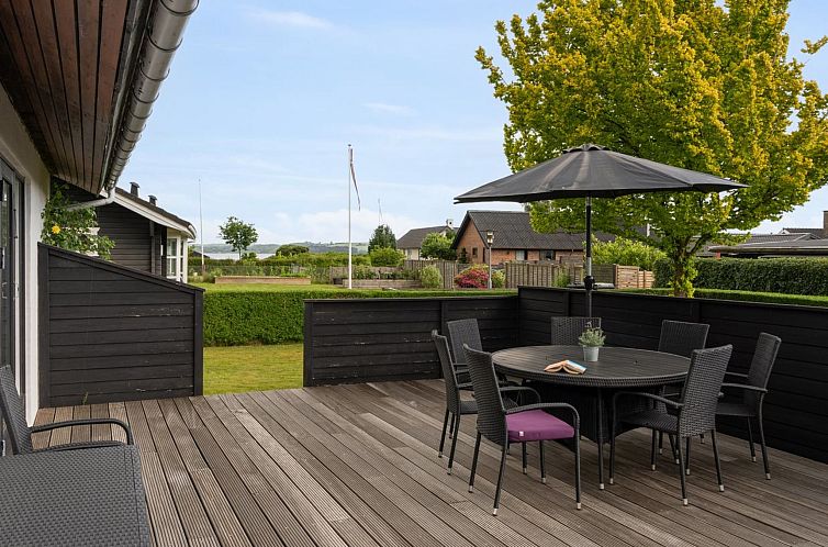 Vakantiehuis "Thorward" - 100m from the sea