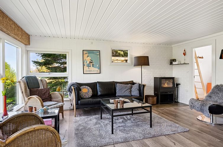 Vakantiehuis "Sölvy" - 300m from the sea