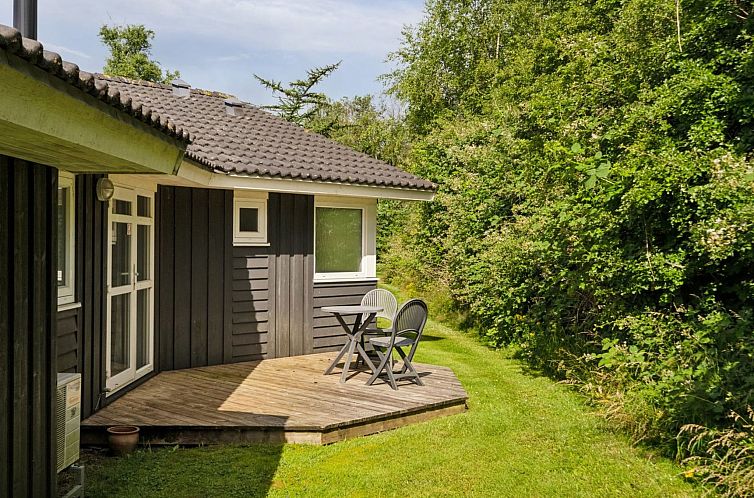 Vakantiehuis "Falka" - 300m from the sea