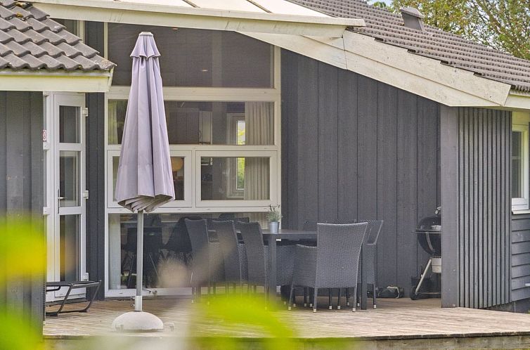 Vakantiehuis "Falka" - 300m from the sea