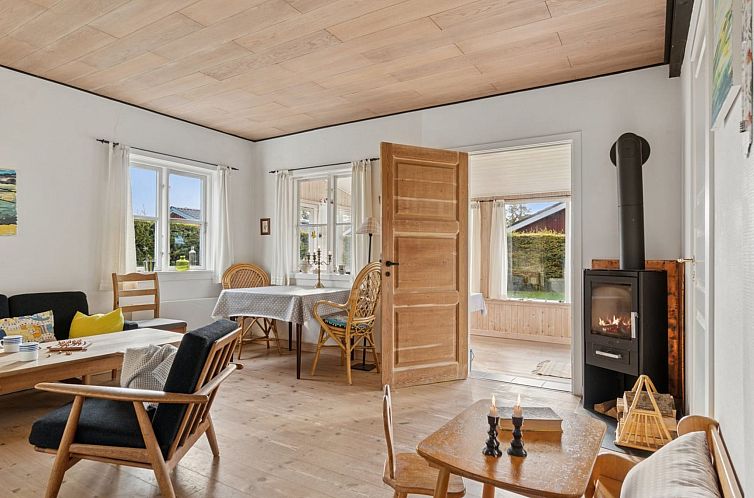 Vakantiehuis "Falka" - 300m from the sea