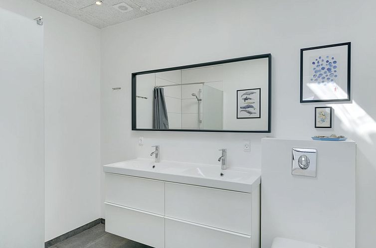 Vakantiehuis "Herewardus" - 10m to the fjord