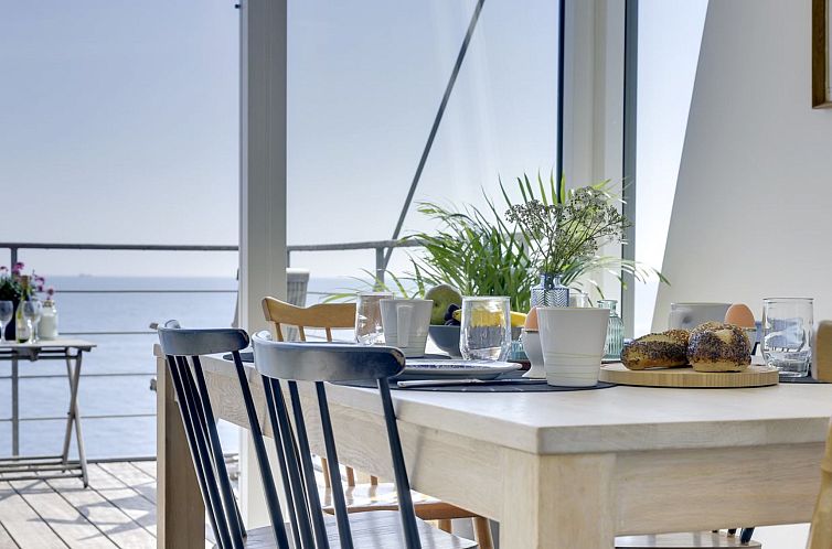 Vakantiehuis "Herewardus" - 10m to the fjord