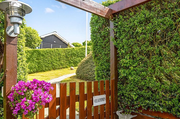 Vakantiehuis "Tini" - 50m to the fjord