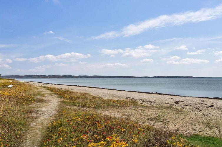 Vakantiehuis "Elle" - 175m from the sea