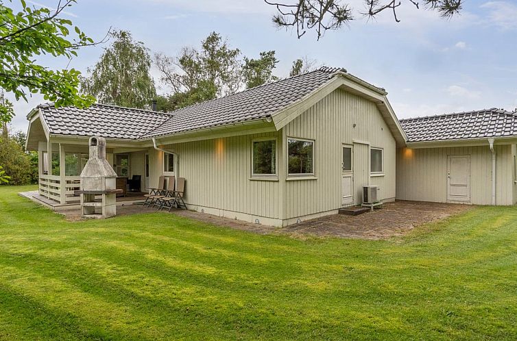 Vakantiehuis "Ilwith" - 400m from the sea